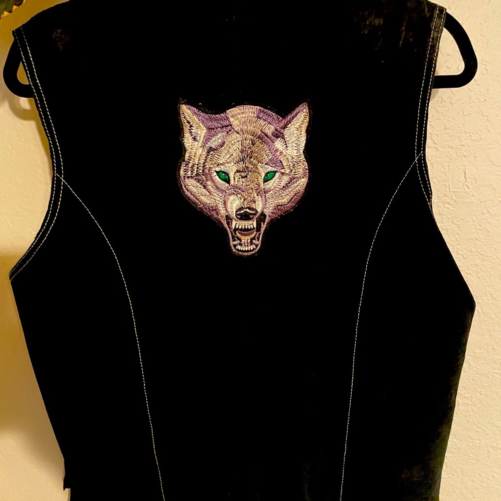 Custom Vintage Black Embroidered Suede Unisex Wolf Vest Leaderofthepack